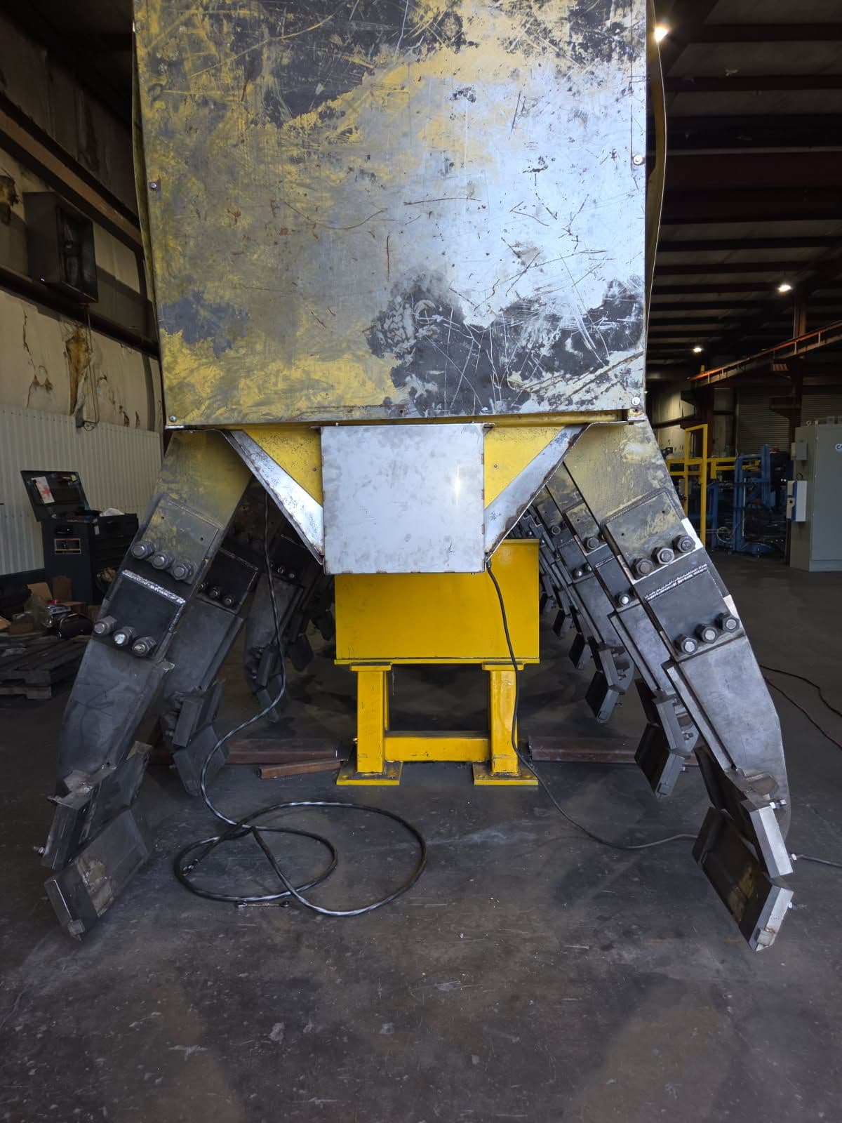 Efficient On-Site Welding for Crane Fixture in Clarksville AR image